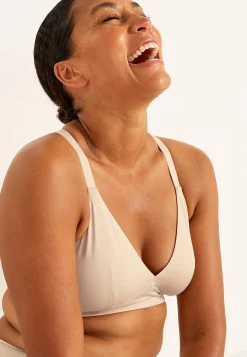 Bygellös, mjuk soft-bh Basplagg|Plus Size
