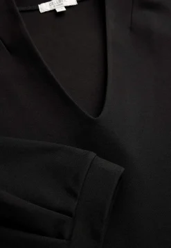 New Elegant, v-ringad trikåklänning Lisa Klänningar & Kjolar|Plus Size
