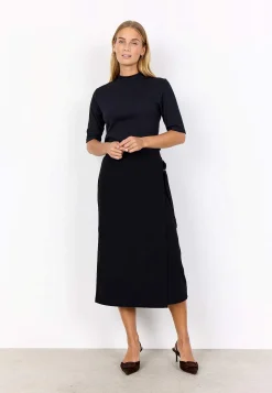 New Fast omlottkjol Klänningar & Kjolar