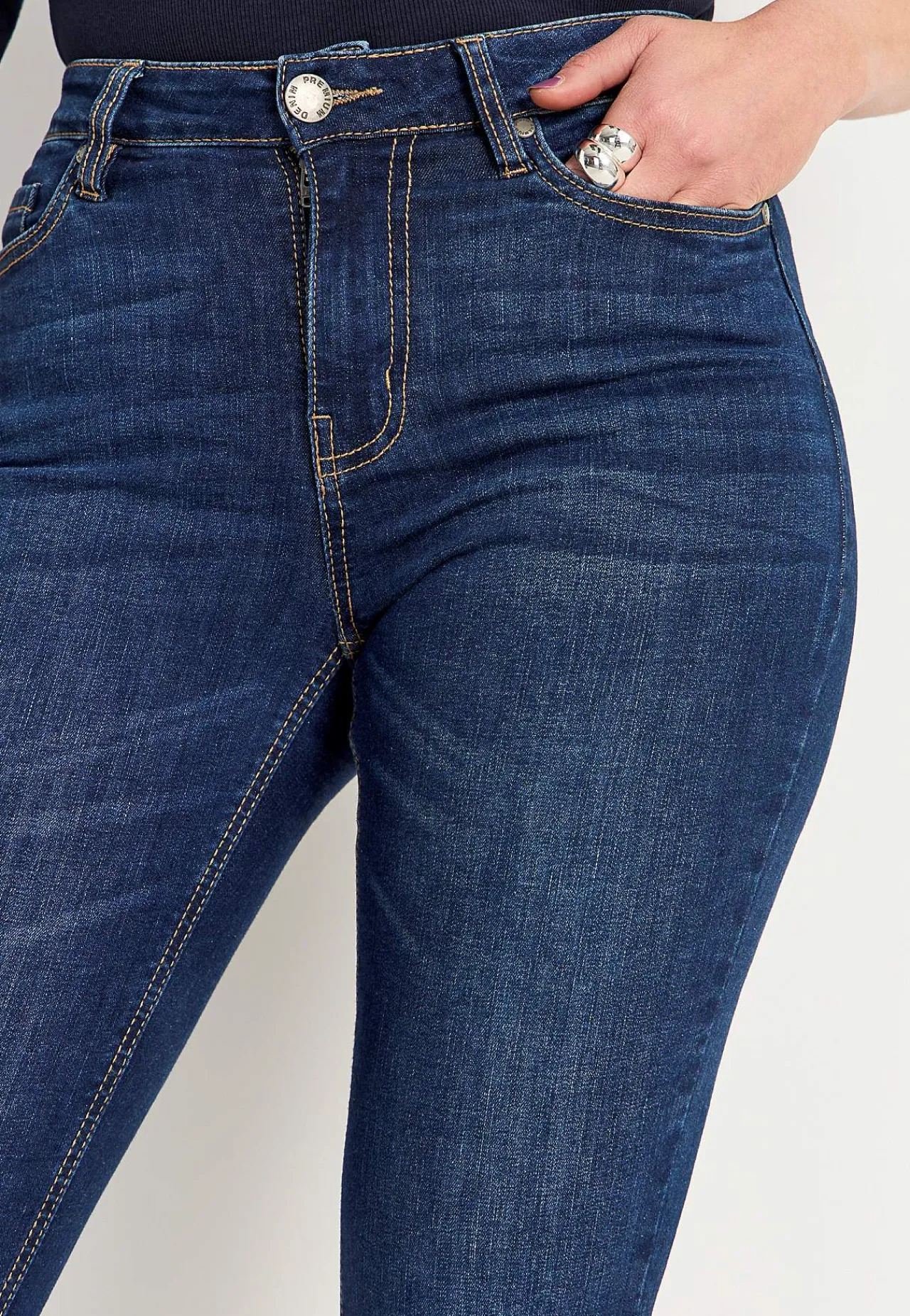 Sale Jeans i superstretchig denim Ella Byxor|Jeans