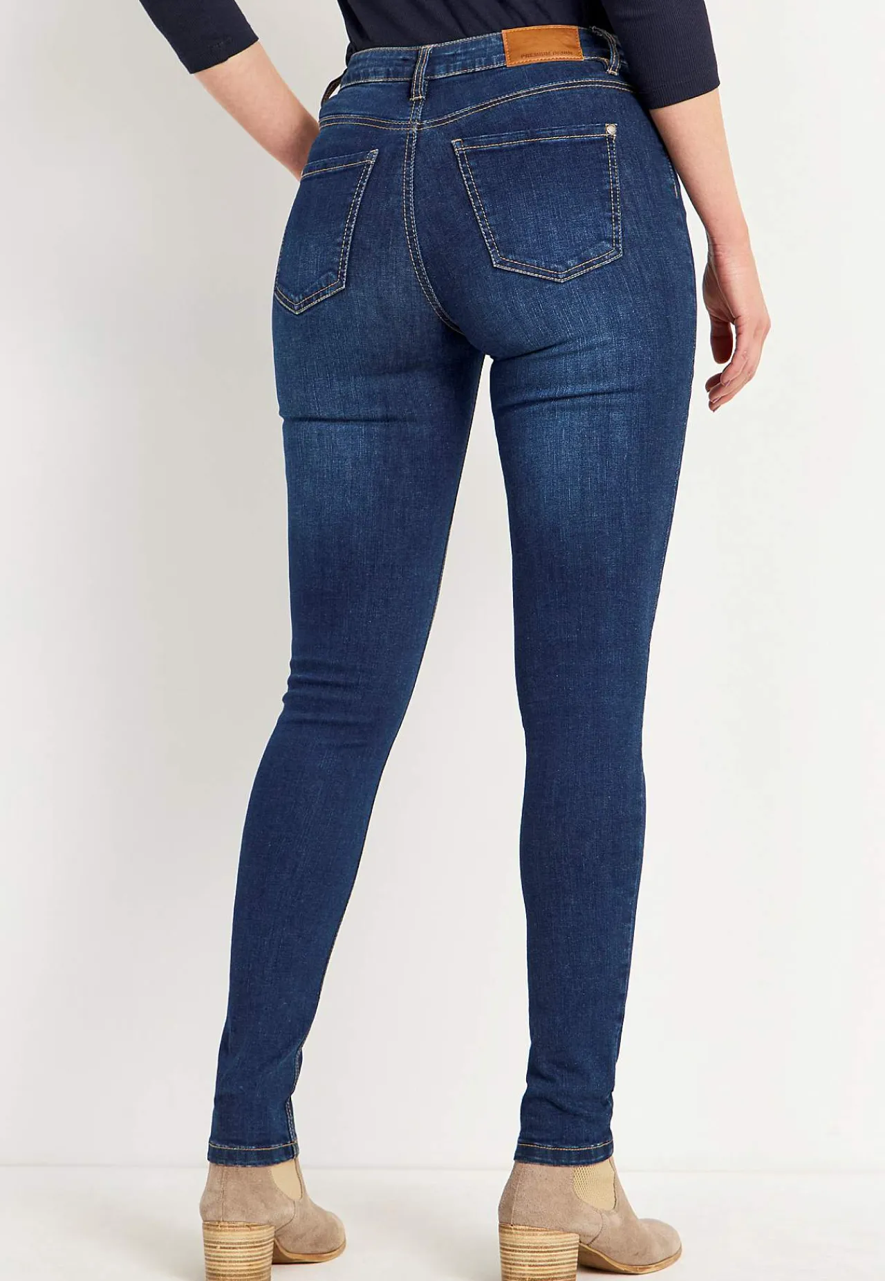Sale Jeans i superstretchig denim Ella Byxor|Jeans