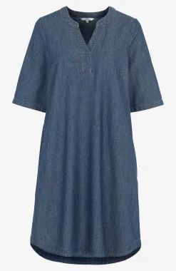 New Jeansklänning i mjuktvättad denim Klänningar & Kjolar|Jeansplagg
