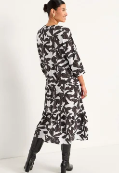 Klänning med volanger Klänningar & Kjolar|Plus Size