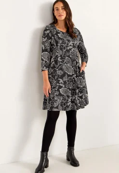 Online Mönstrad trikåklänning med fickor Plus Size