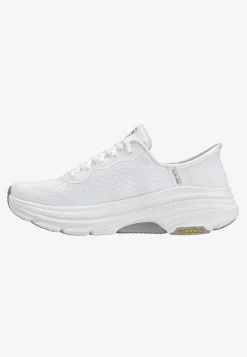 Sneaker Slip-ins: Max Cushioning Arch Fit 2.0 Sneakers