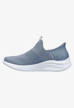 Best Sneaker Slip-ins: Ultra Flex 3.0 Sneakers