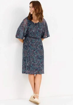Trikåklänning i mesh Klänningar & Kjolar|Plus Size