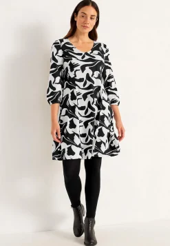 Online Trikåklänning med prinsesskärning Klänningar & Kjolar|Plus Size