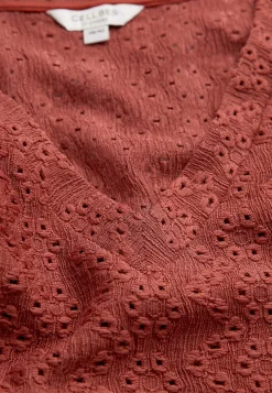 Outlet Trikåtopp med hålbroderi Toppar & T-Shirts|Plus Size