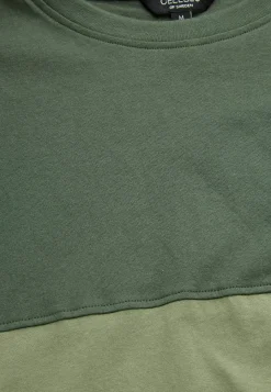 Outlet T-shirt med en bred rand T-Shirts & Pikétröjor|Plus Size