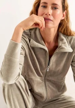 New Velourjacka med dragkedja Wilma Plus Size|Sov- & Myskläder